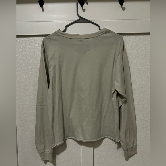 Disney Mickey Mouse long sleeve shirt in grey. Like new! Women’s size large. - Picture 3 of 6